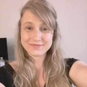 Meet your Posher, Jackie